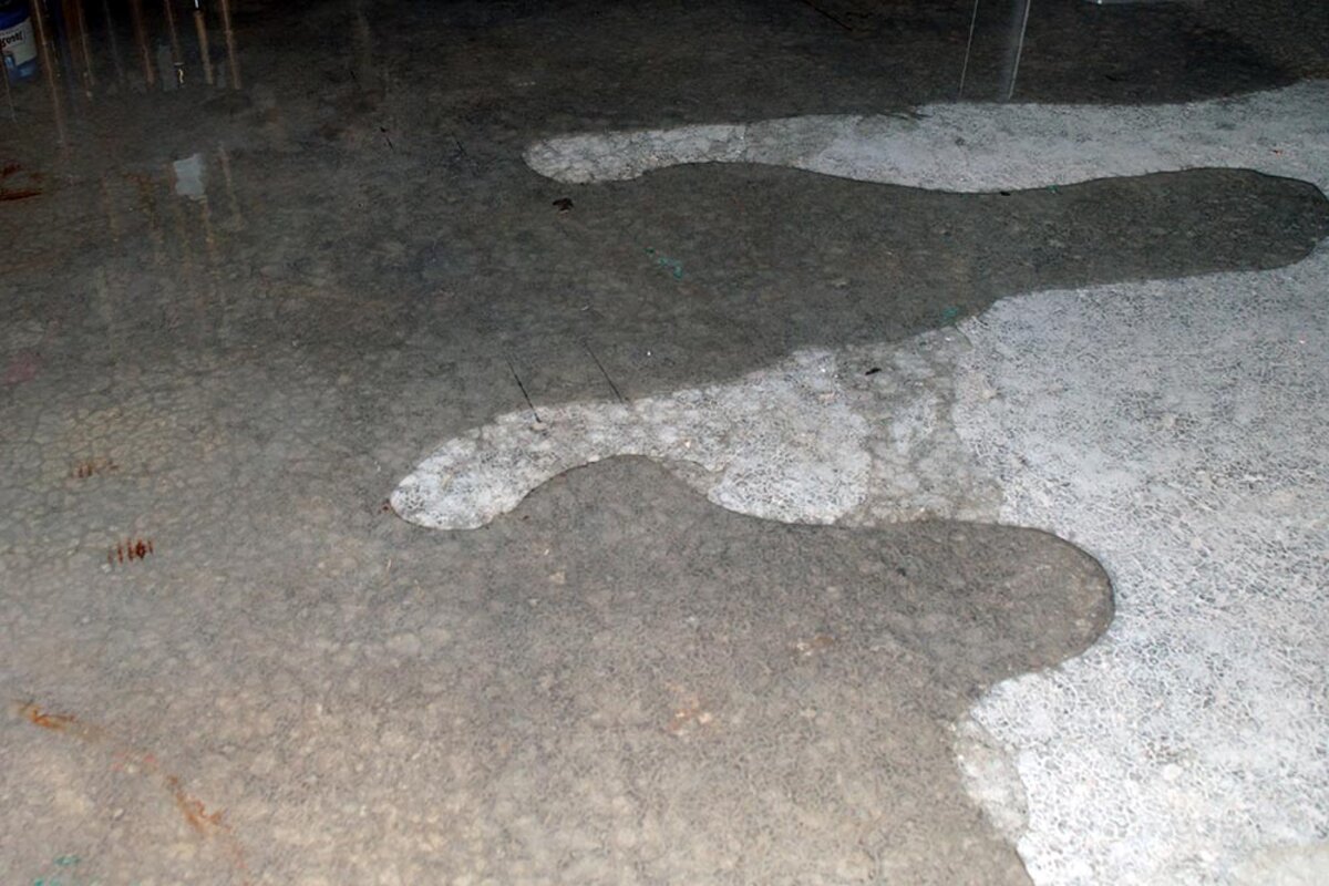 foundation leak in kansas city
